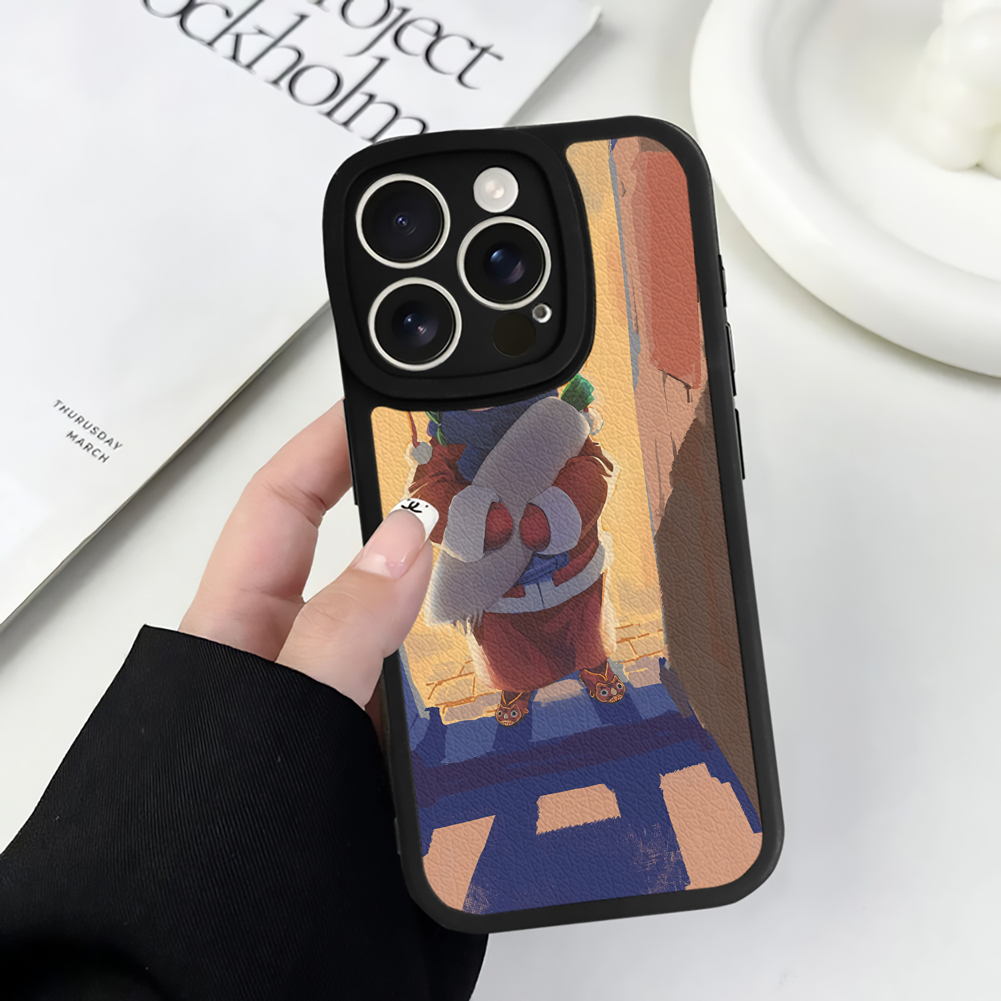 薬屋のひとりごと The Apothecary Diaries 【iPhone 16シリーズ対応】シリコンスマホケース（レザー調） 材質：シリコン